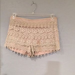 Tan Sans souci shorts size medium